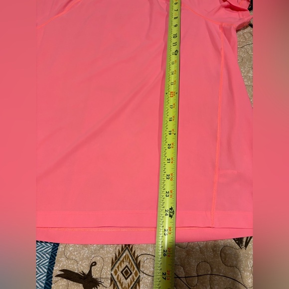 Athleta Short Sleeve Athletic Top vibrant peach size M women’s - Picture 7 of 8